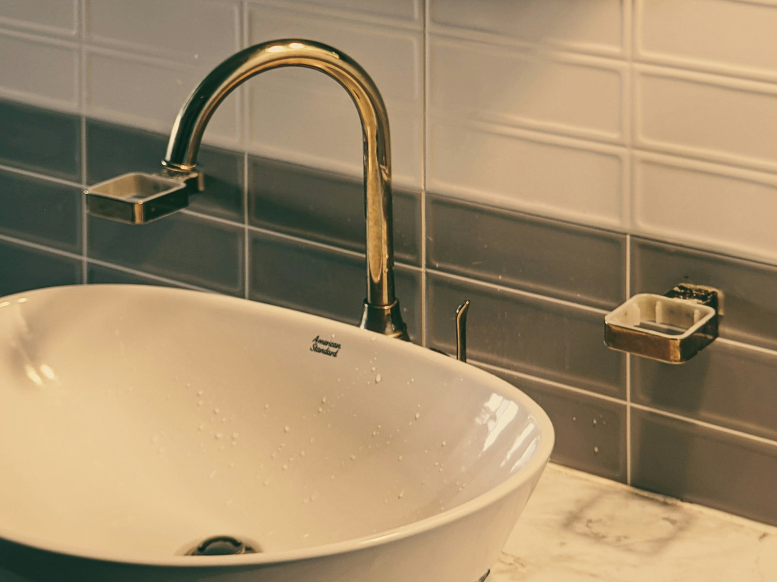 Natron zur Reinigung eines Abflusses